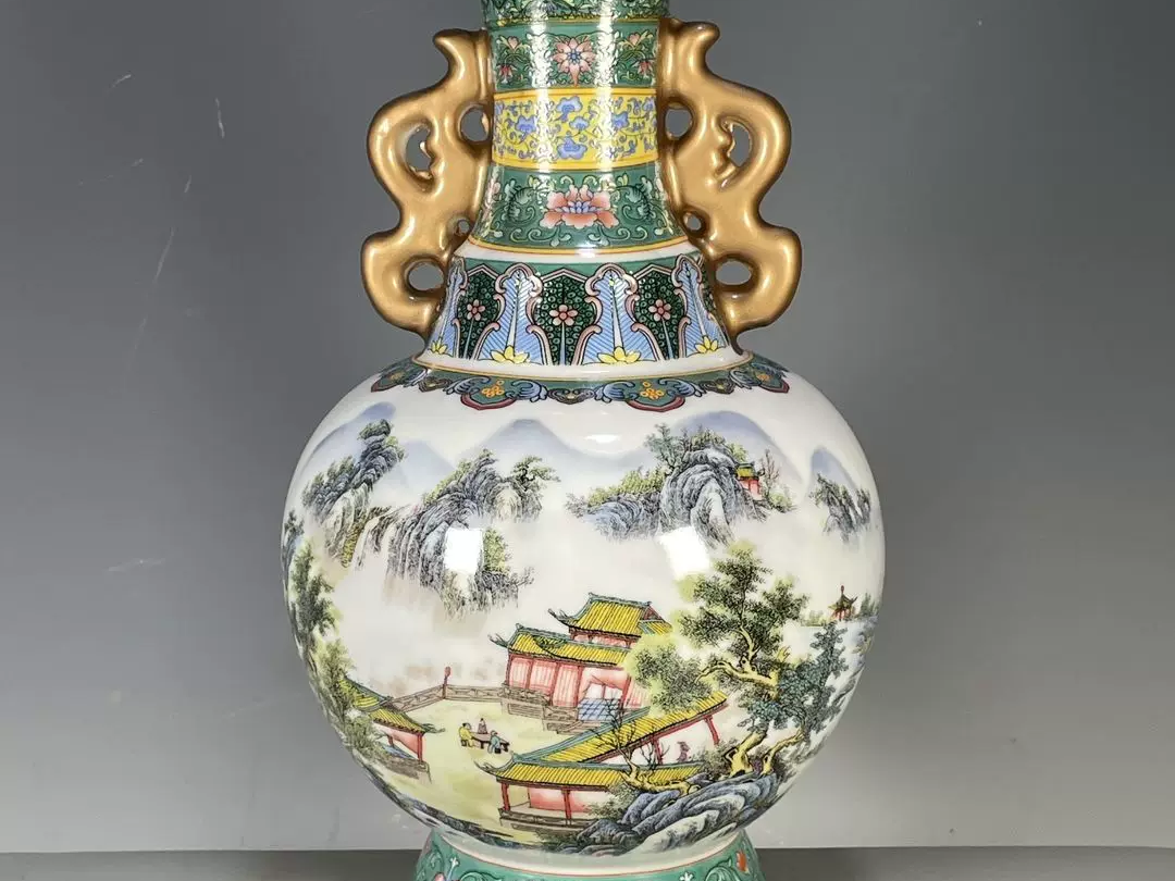 天下谈·古瓷遗珍｜海外回流大清乾隆年制五彩山水图纹双耳瓶古瓷鉴赏