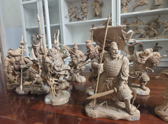 这位鄞州匠人，用十年“零碎时间”雕成水浒一百单八将