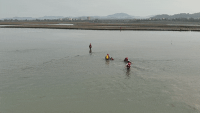 救援视频素材4.18[00_02_02--00_02_06].gif